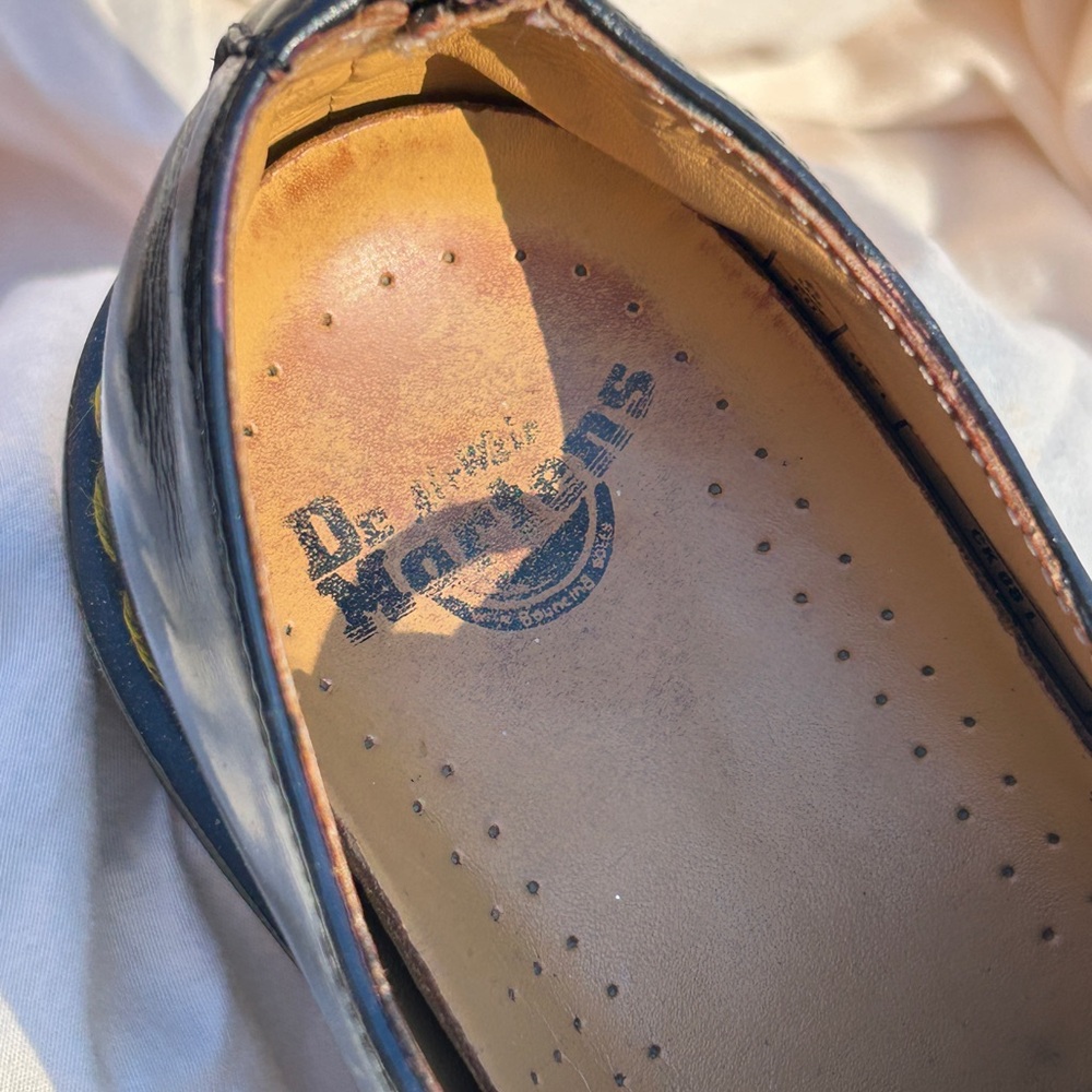 Men's Black Dr. Martens - Picture 3 of 4